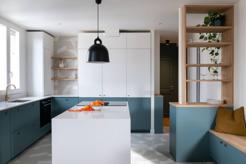 découvrez un architecte d’intérieur à paris 20, spécialiste en aménagement et décoration sur mesure pour optimiser votre espace de vie ou de travail. conseil, créativité et accompagnement personnalisé.