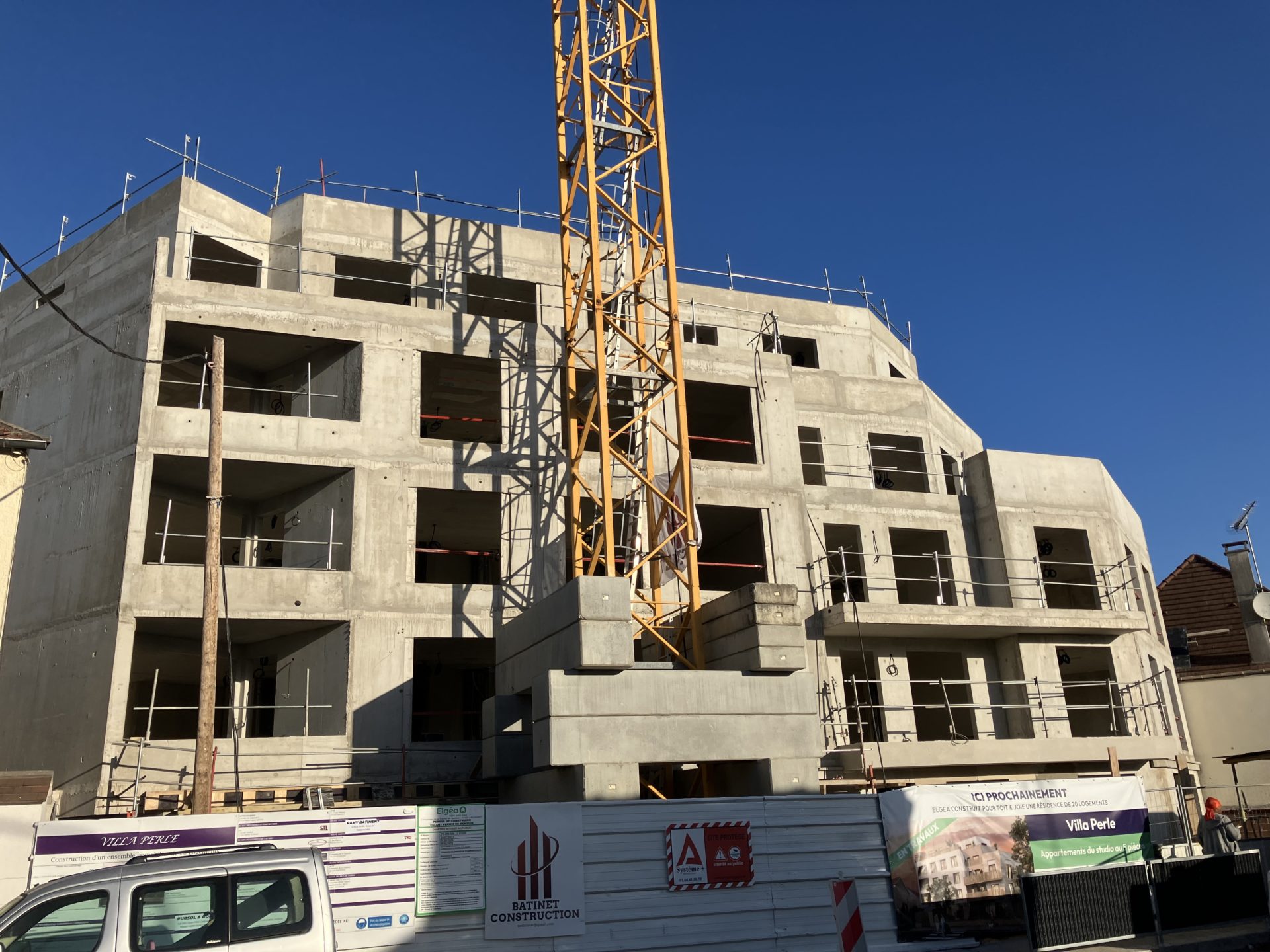 découvrez nos services de construction dans le val-de-marne (94) : rénovation, extension, gros œuvre et aménagement sur mesure pour particuliers et professionnels. demandez votre devis gratuit !