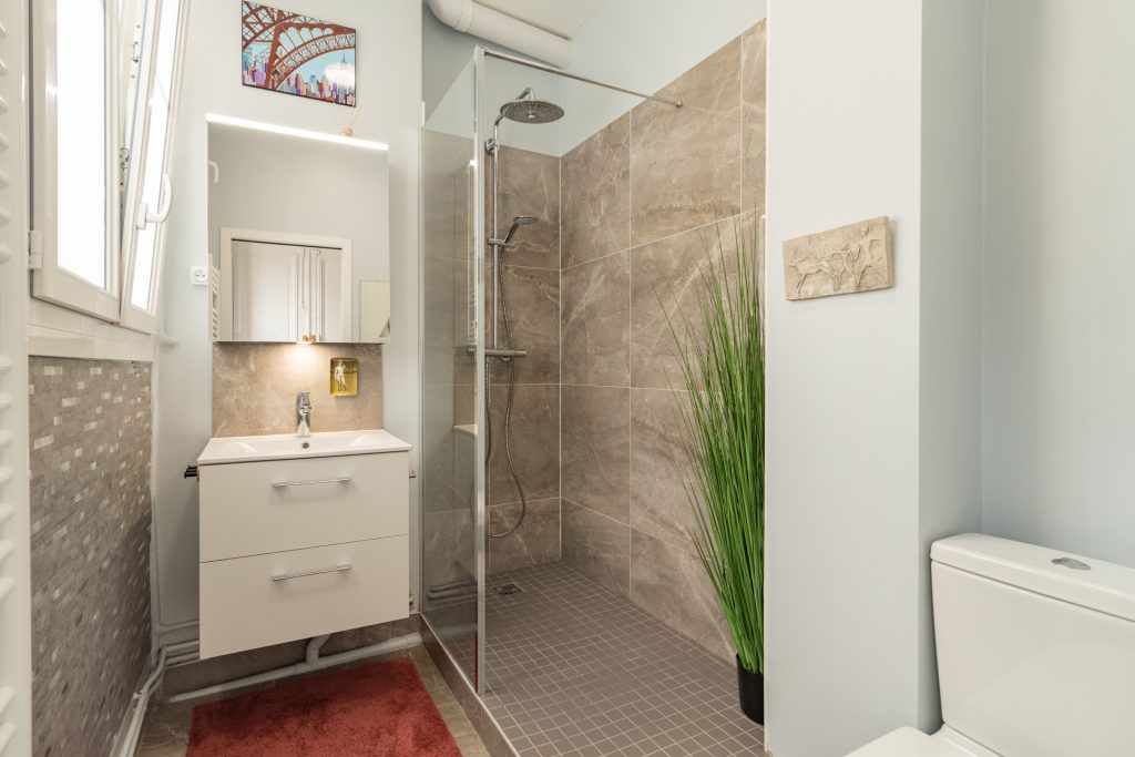 trouvez facilement un contact professionnel pour la rénovation de votre salle de bain. obtenez des devis personnalisés et des conseils d’experts pour moderniser ou réaménager votre salle de bain.
