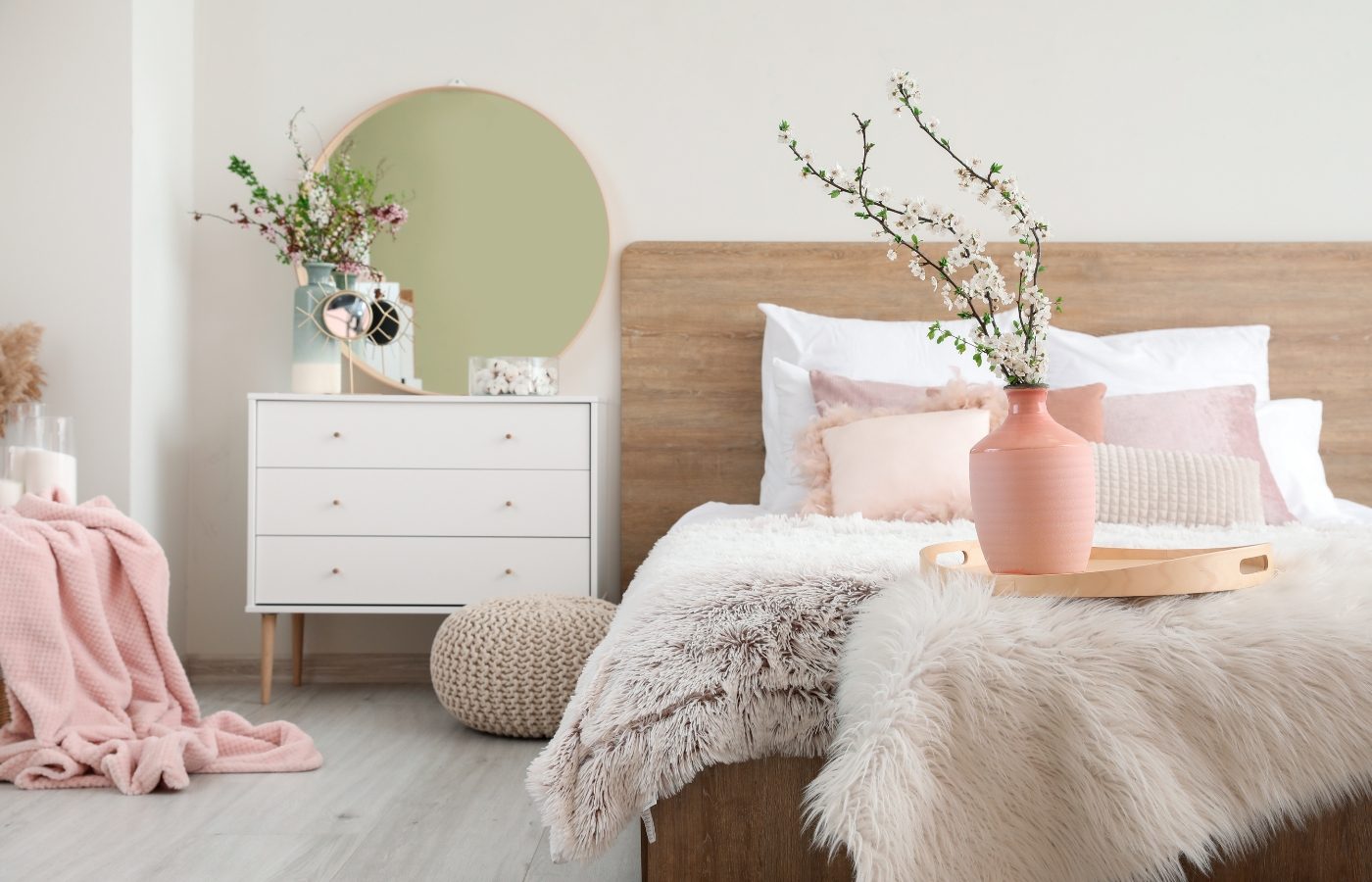 découvrez les tendances couleurs 2025 pour la peinture de chambre : inspirations, conseils déco et associations harmonieuses pour une ambiance moderne et apaisante dans votre espace nuit.