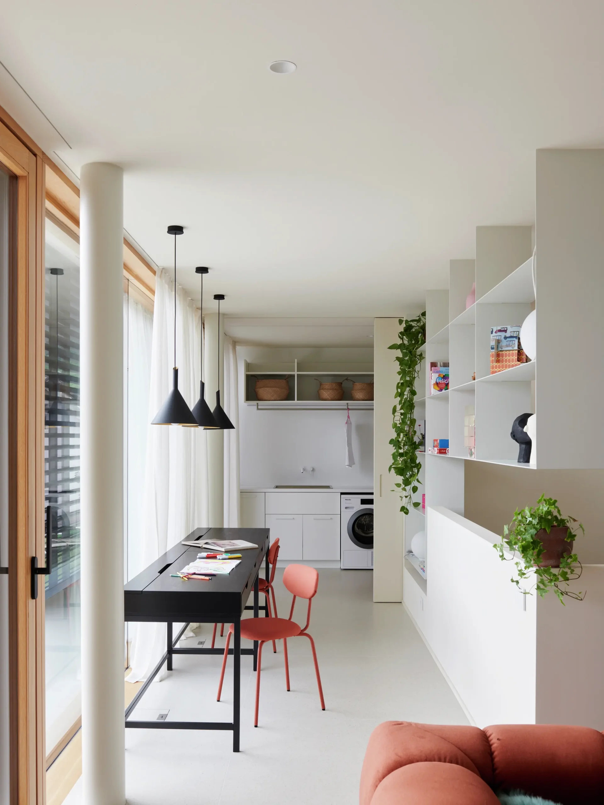 découvrez comment estimer le coût d'une rénovation et quelles solutions d'optimisation adopter pour maîtriser votre budget et améliorer votre habitat efficacement.