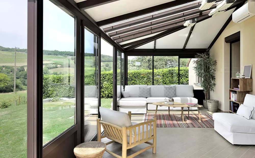 découvrez le coût moyen pour réaliser une extension de maison de 20 m² avec toit plat. conseils, prix au mètre carré et facteurs à considérer pour votre projet d’agrandissement.