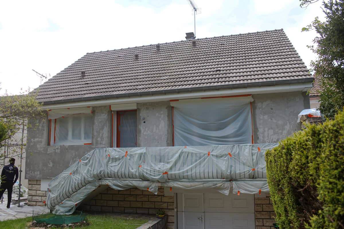 découvrez tout ce qu'il faut savoir sur le coût d'une rénovation : estimation des prix, conseils pour maîtriser votre budget et astuces pour rénover efficacement votre maison ou appartement.