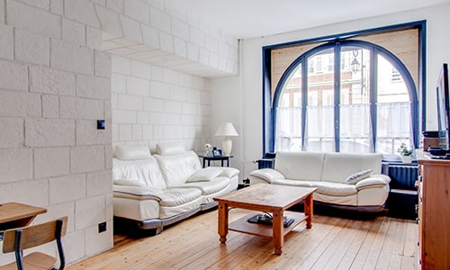découvrez le coût de la rénovation au m² : estimations des prix, facteurs influençant le budget, conseils pour maîtriser les dépenses et réussir votre projet de rénovation.