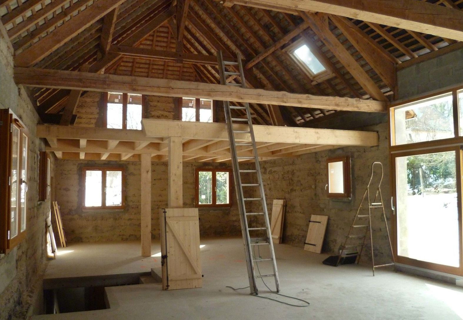 découvrez tout ce qu'il faut savoir sur le coût de rénovation au m² : estimations, facteurs influençant le prix, exemples de budgets selon les types de travaux et conseils pour optimiser vos dépenses.