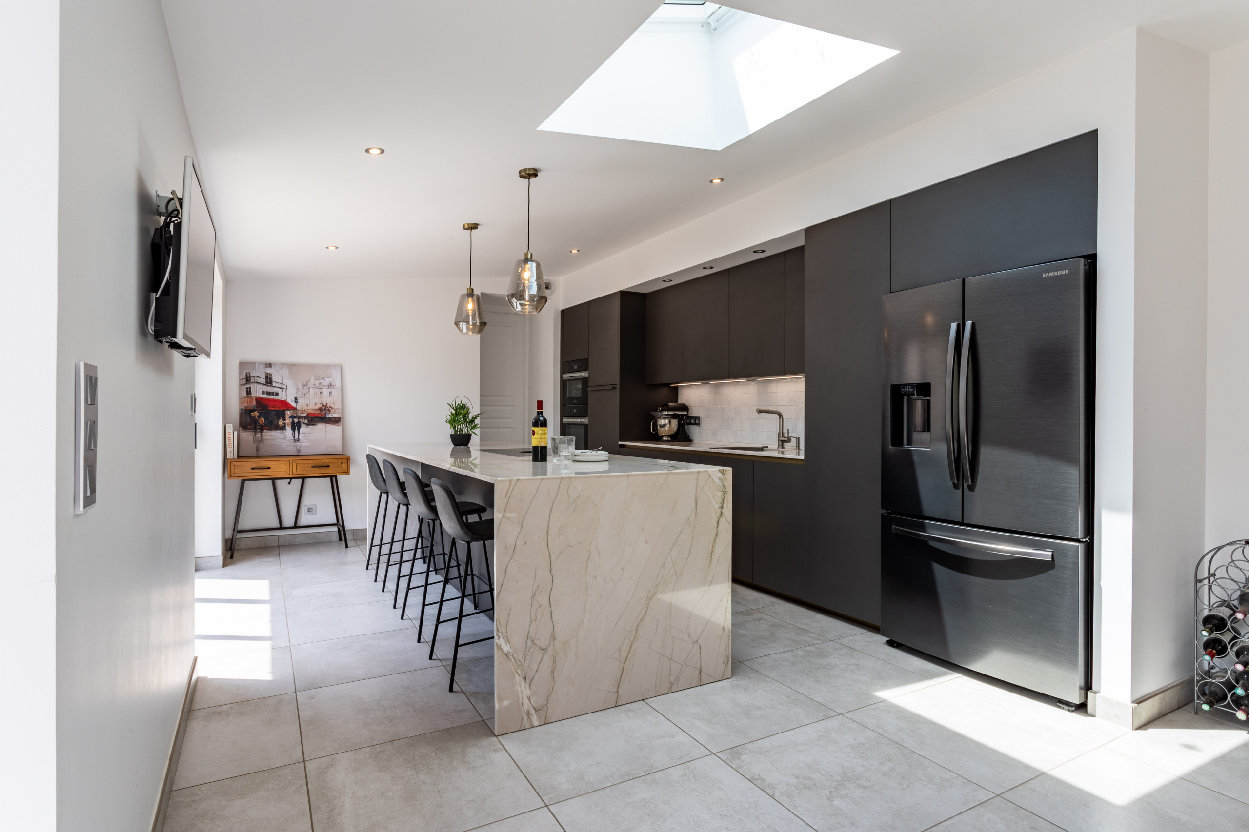 découvrez des idées inspirantes pour une cuisine moderne : aménagements tendance, astuces de décoration et conseils pour créer un espace fonctionnel et élégant.