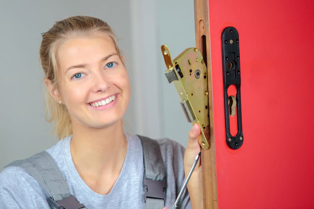 service de dépannage serrurerie à suresnes : intervention rapide, ouverture de porte, changement de serrure et sécurité renforcée. serrurier disponible 24h/24 pour particuliers et professionnels.