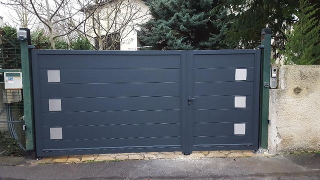 service rapide de déverrouillage de portes à malakoff : intervention 24h/24, ouverture de porte claquée ou verrouillée, solutions efficaces pour tous types de portes. contactez un serrurier professionnel à malakoff dès maintenant !