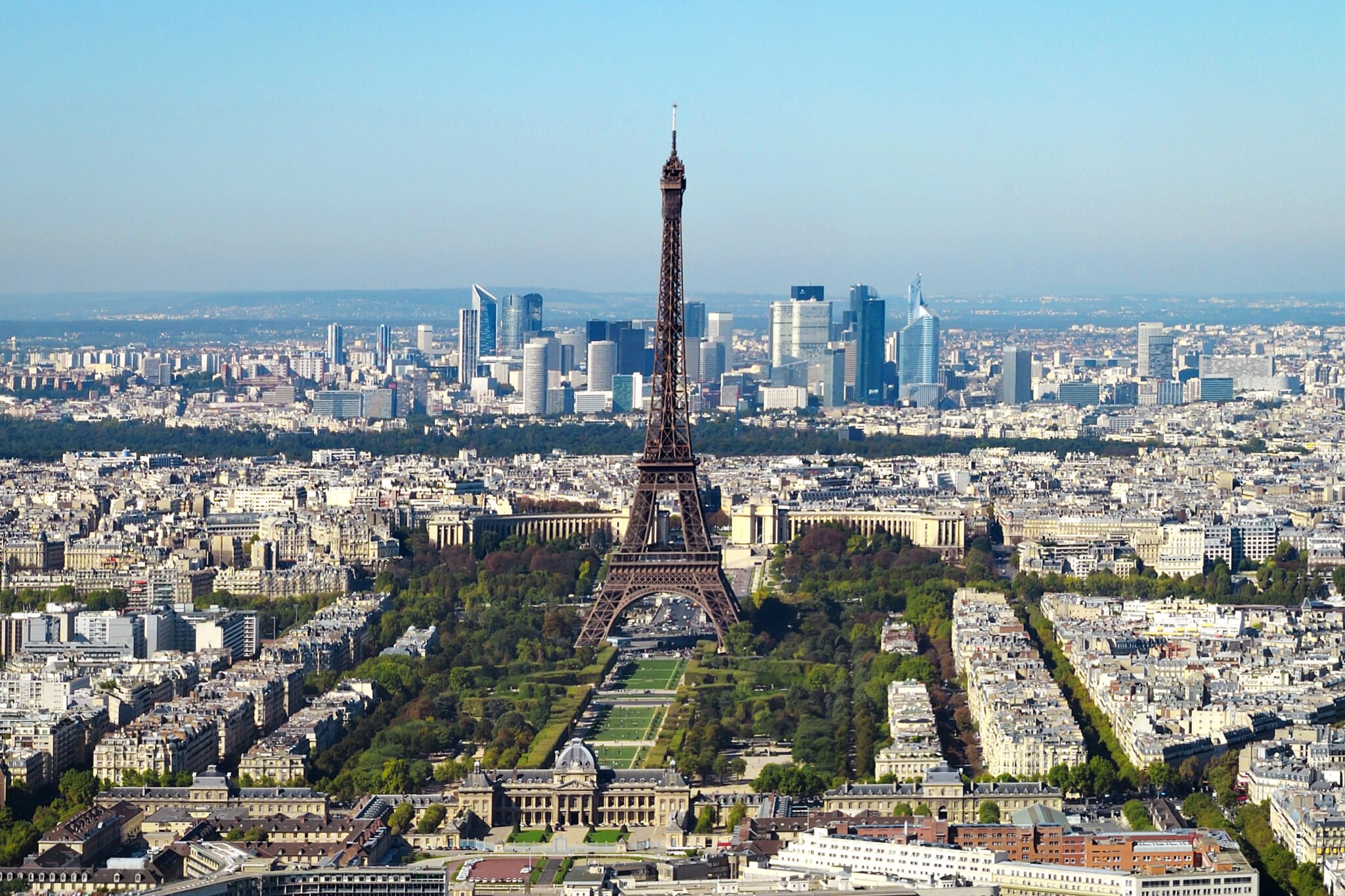 obtenez rapidement un devis personnalisé pour vos travaux de rénovation à paris. comparez les offres des professionnels qualifiés et réalisez votre projet au meilleur prix.
