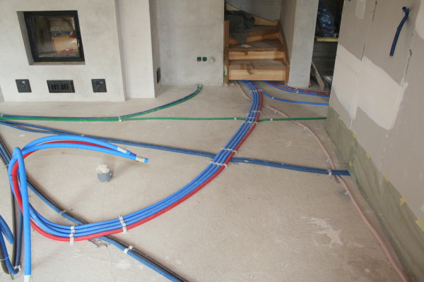 découvrez combien de temps dure l'installation de votre plomberie selon la taille de votre projet, les étapes clés et les conseils pour un chantier réussi.