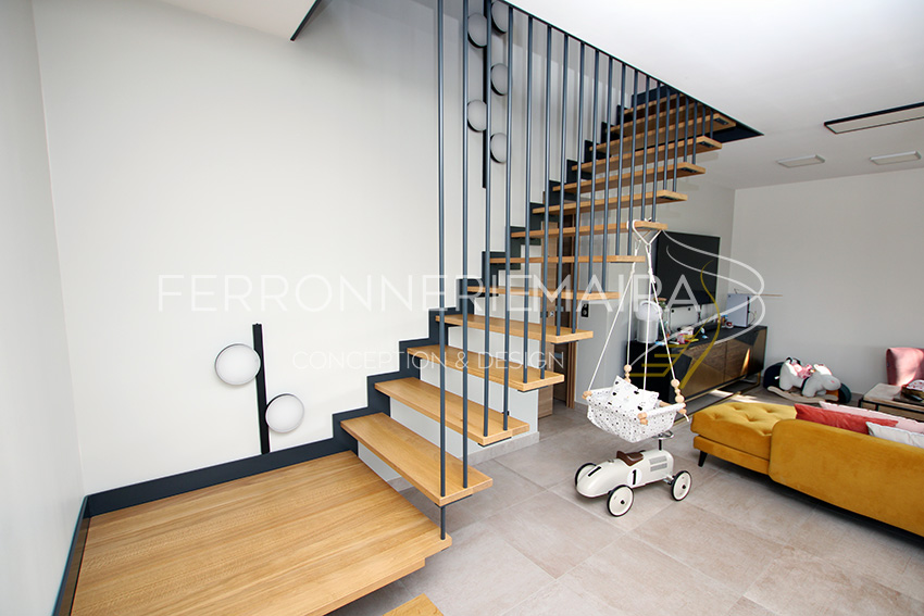 découvrez nos idées et conseils pour concevoir un escalier moderne, alliant design élégant, matériaux contemporains et solutions innovantes pour sublimer votre intérieur.
