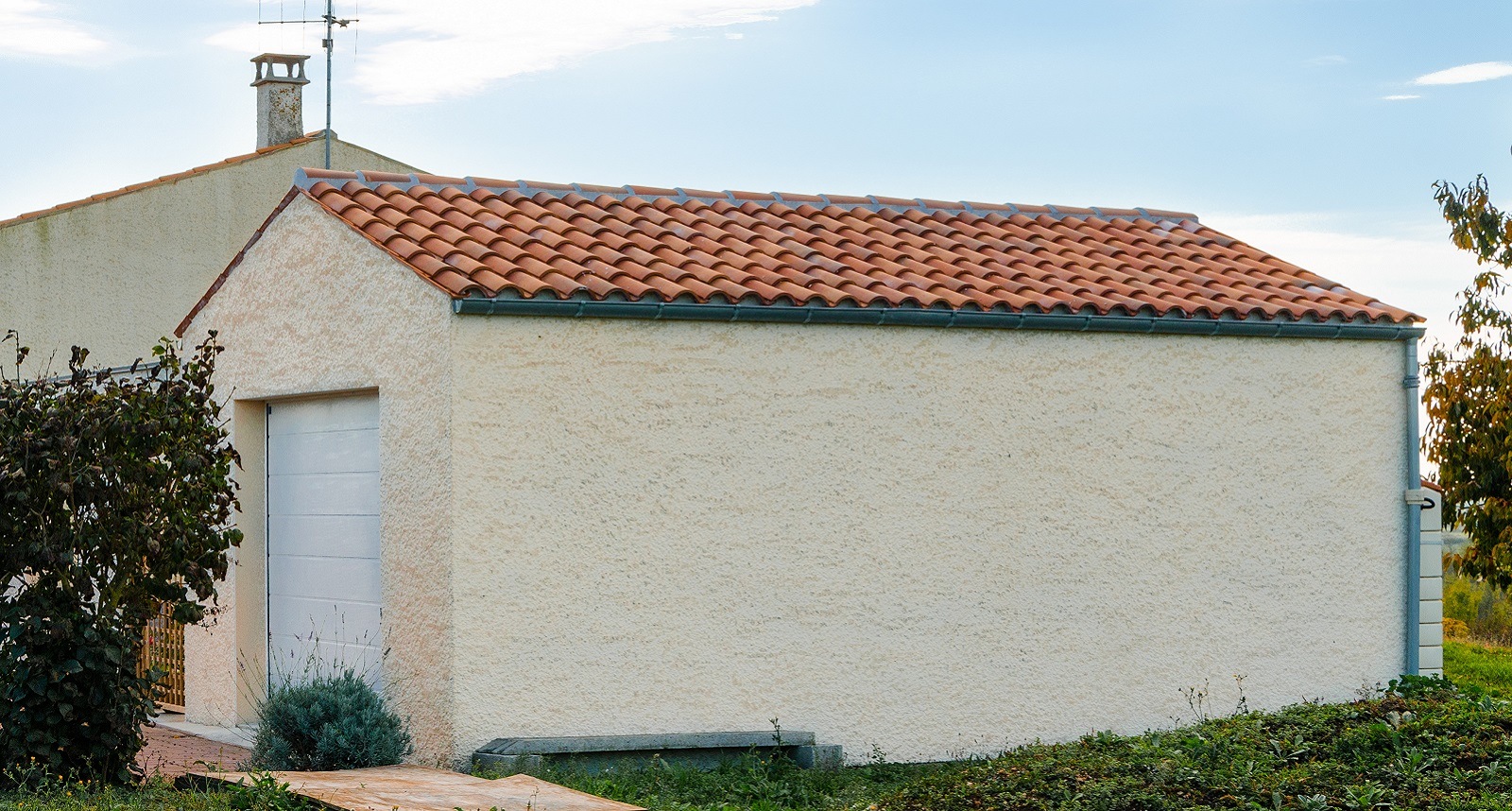 découvrez comment monter facilement votre garage en pièce détachée : conseils, astuces et options pour un garage modulable, économique et adapté à vos besoins.