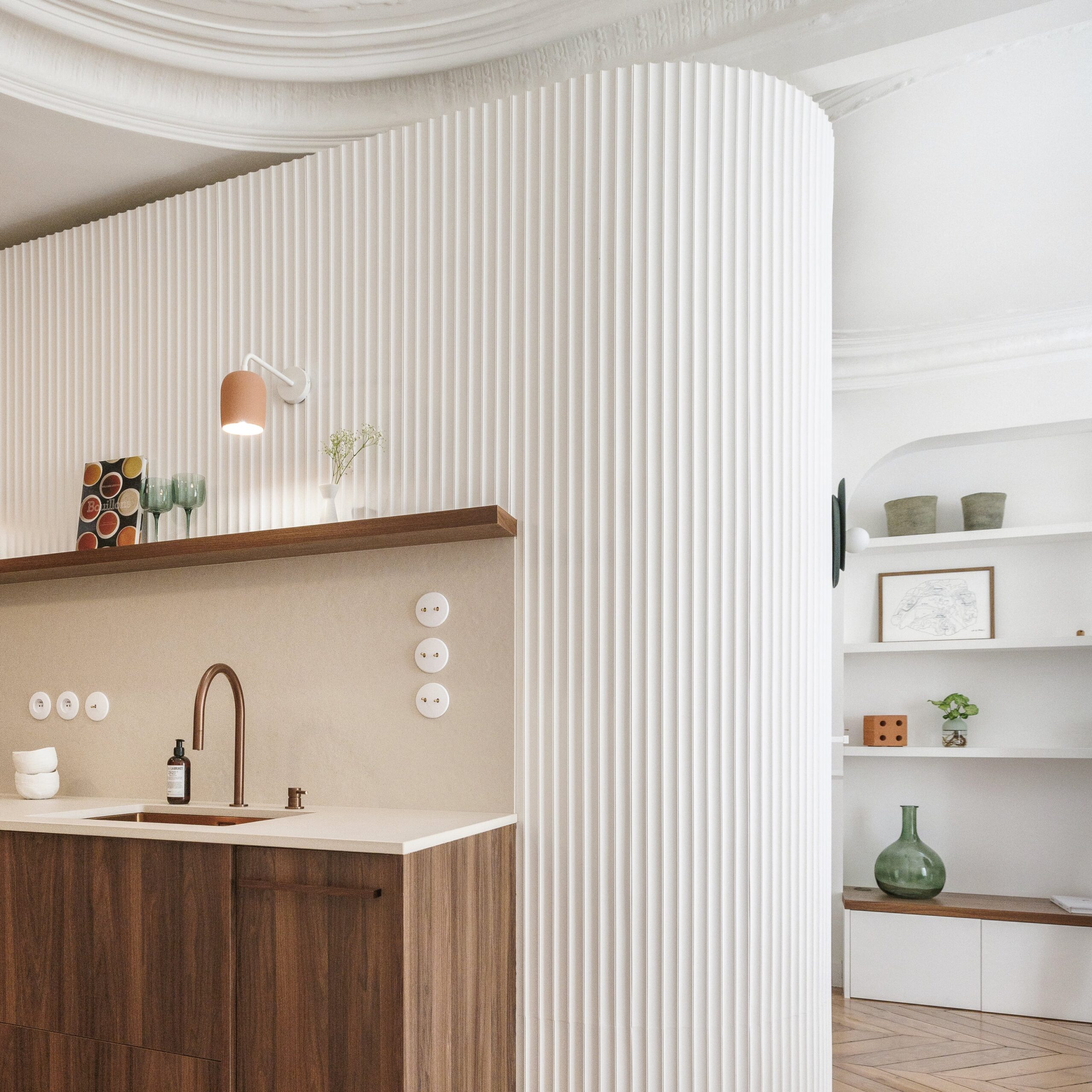 découvrez le guide complet 2025 pour réussir la rénovation de votre appartement à paris : conseils pratiques, tendances, démarches administratives et astuces d’experts pour un projet réussi.