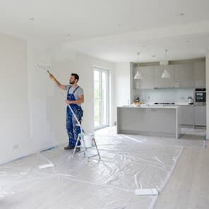 obtenez des conseils pour réussir la peinture de votre maison de 160m2 : choix des couleurs, astuces d’application et estimation du budget pour un résultat professionnel.