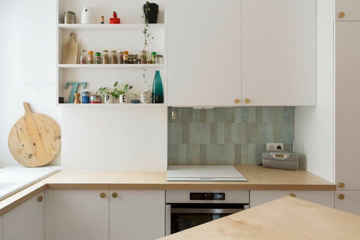 découvrez le prix de la démolition d'une cuisine : facteurs de coût, exemples de tarifs et conseils pour bien évaluer votre budget avant de débuter vos travaux.