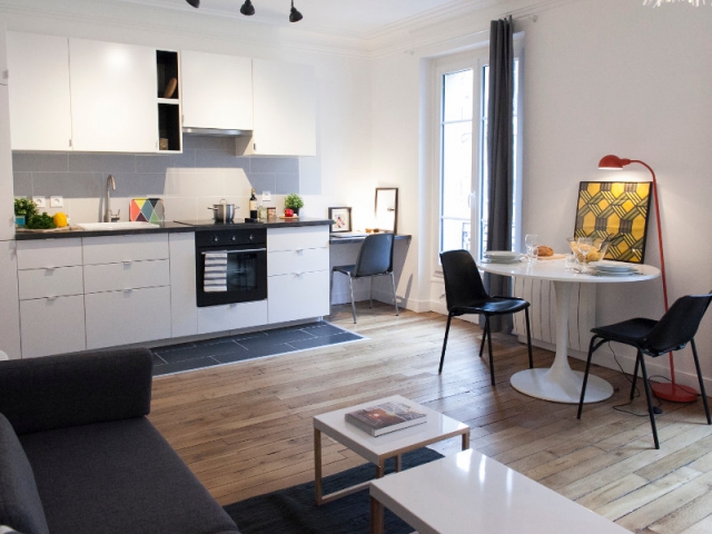 découvrez le prix moyen au m2 pour une rénovation, les facteurs qui influencent le coût, et nos conseils pour estimer et optimiser votre budget travaux.