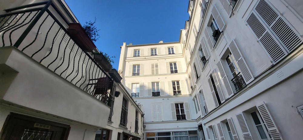 confiez votre ravalement de façade à paris à des experts. redonnez éclat et protection à vos murs extérieurs avec des solutions adaptées et un accompagnement sur-mesure. devis gratuit.