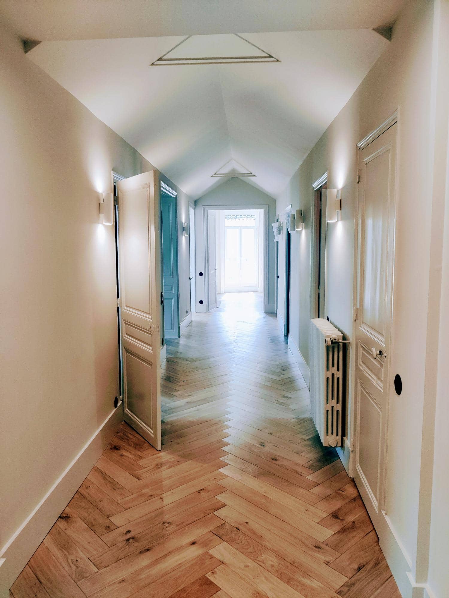 découvrez nos conseils et astuces pour réussir la rénovation d’un appartement ancien. gagnez en confort, modernisez votre intérieur et valorisez votre bien immobilier grâce à des solutions adaptées à tous les budgets.
