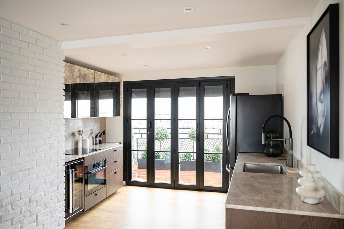 découvrez nos conseils et services pour la rénovation d'appartement à issy. optimisez votre espace, améliorez votre confort et valorisez votre bien avec des experts locaux qualifiés.
