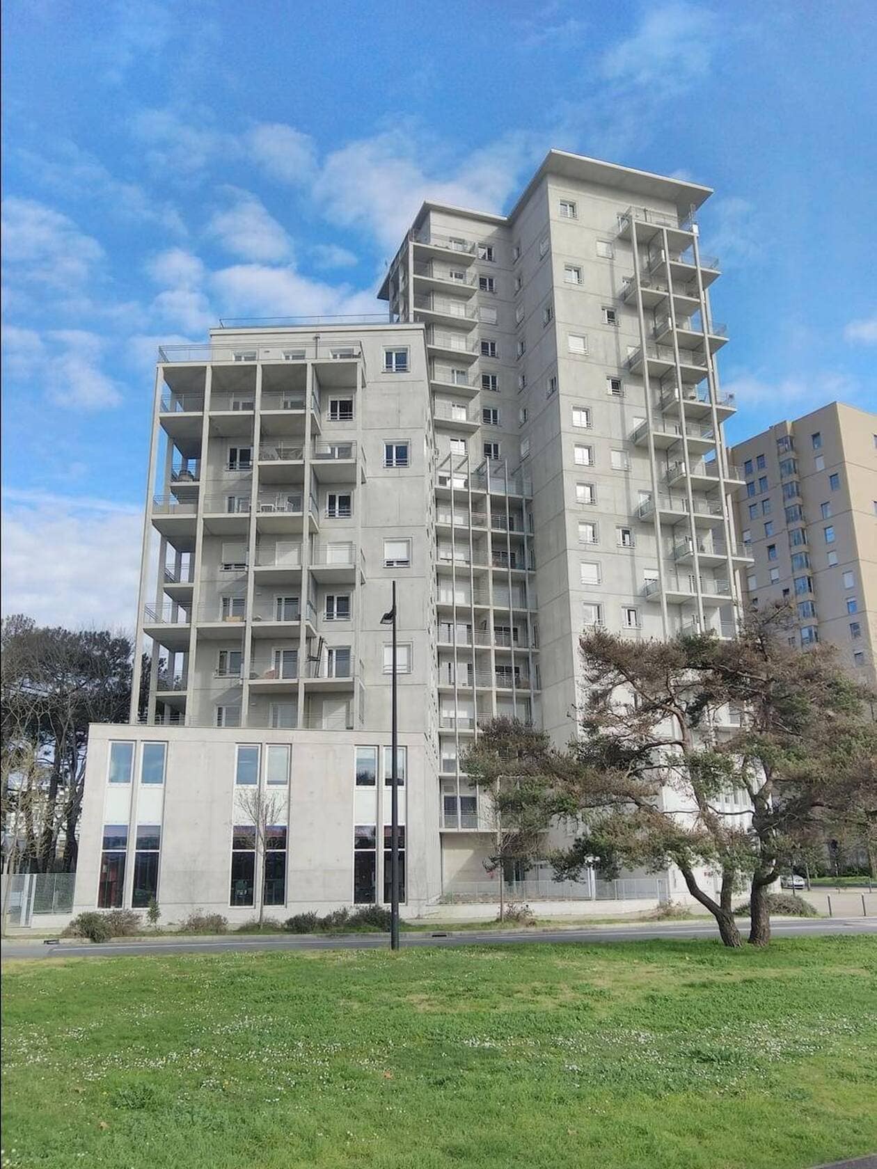 confiez la rénovation de votre appartement à malakoff à des professionnels qualifiés. obtenez un devis personnalisé pour transformer votre intérieur selon vos envies et votre budget.