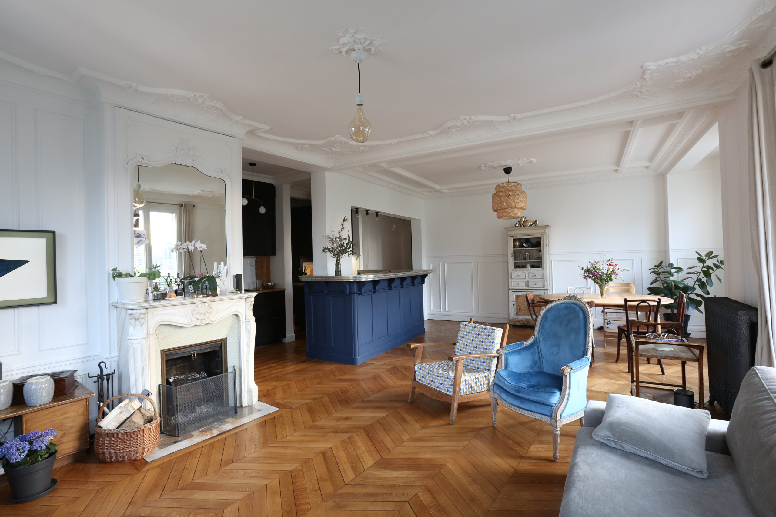confiez la rénovation de votre appartement à paris à des experts pour transformer votre espace selon vos envies. devis gratuit, accompagnement personnalisé et travaux de qualité pour un résultat sur-mesure.
