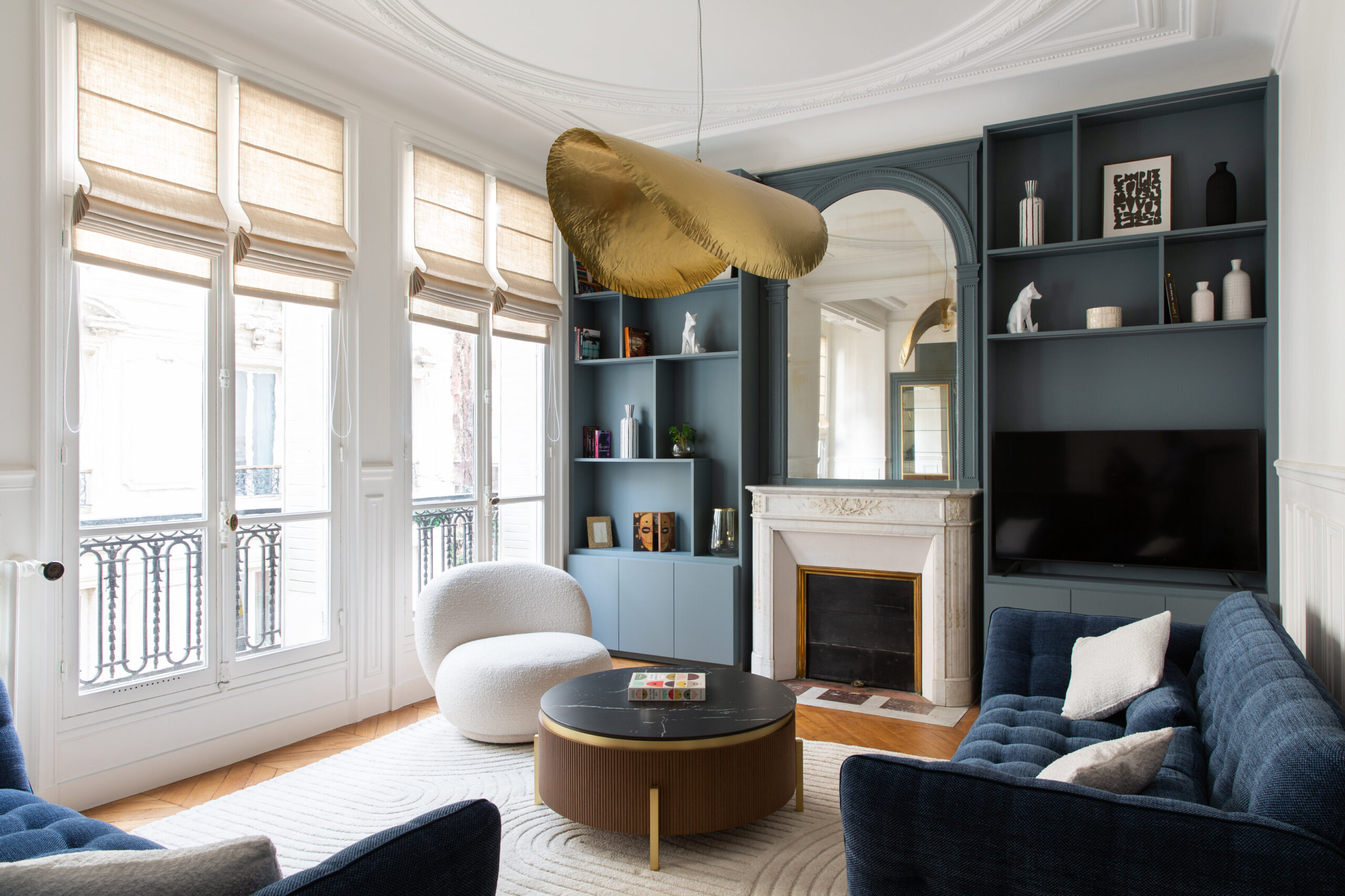 confiez la rénovation de votre appartement à paris à des experts qualifiés. travaux sur mesure, conseils personnalisés et accompagnement complet pour transformer votre espace selon vos envies.