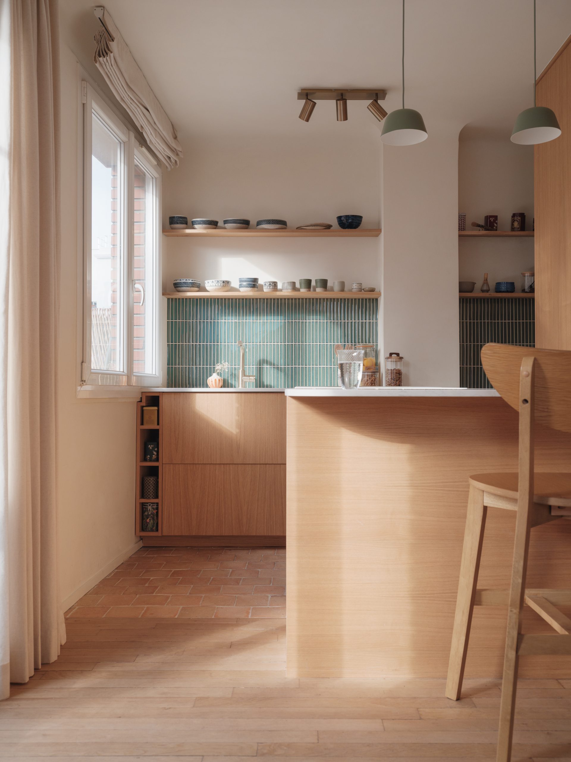 confiez la rénovation de votre appartement à paris à des experts qualifiés. bénéficiez de conseils personnalisés, d’un suivi complet et d’une transformation sur-mesure pour valoriser votre bien immobilier.