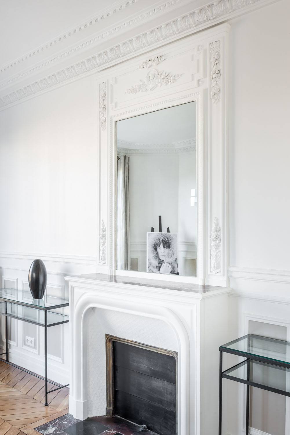 confiez la rénovation de votre appartement à paris 4 à des professionnels expérimentés pour un intérieur moderne et sur-mesure. devis gratuit et accompagnement personnalisé.
