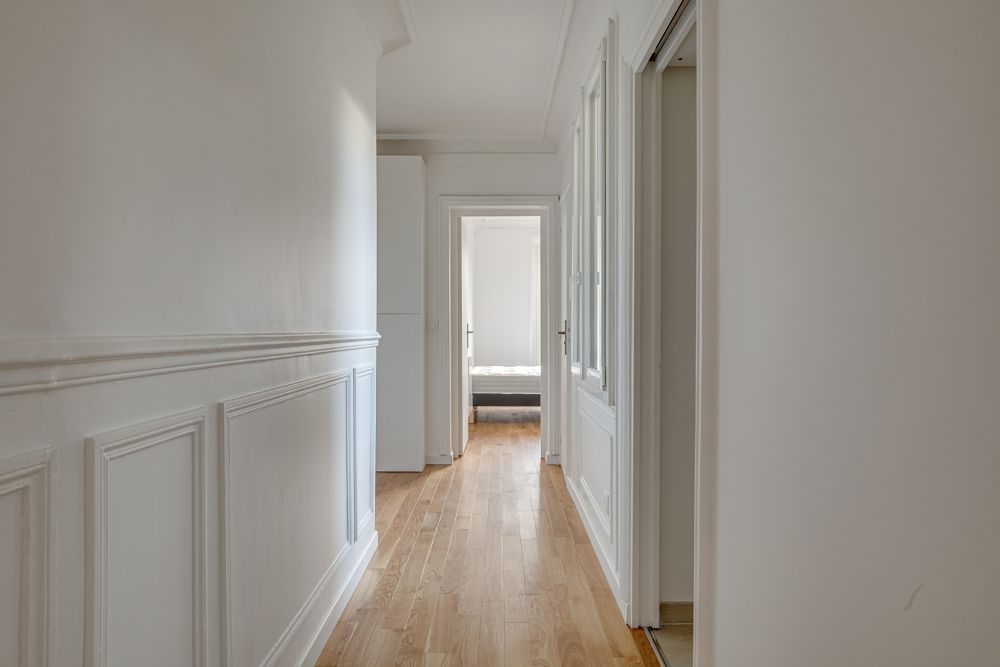 confiez la rénovation de votre appartement à paris à des experts. services sur-mesure, devis rapide, accompagnement de a à z pour sublimer votre intérieur.