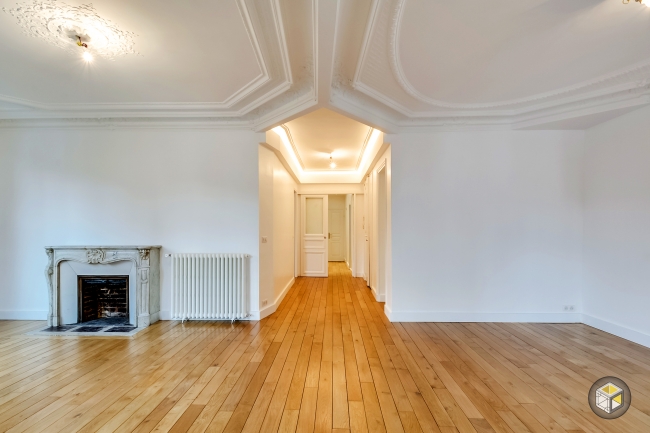 confiez la rénovation de votre appartement à paris à des experts qualifiés. profitez d’un accompagnement personnalisé pour un espace moderne, confortable et à votre image. devis gratuit et travaux soignés.