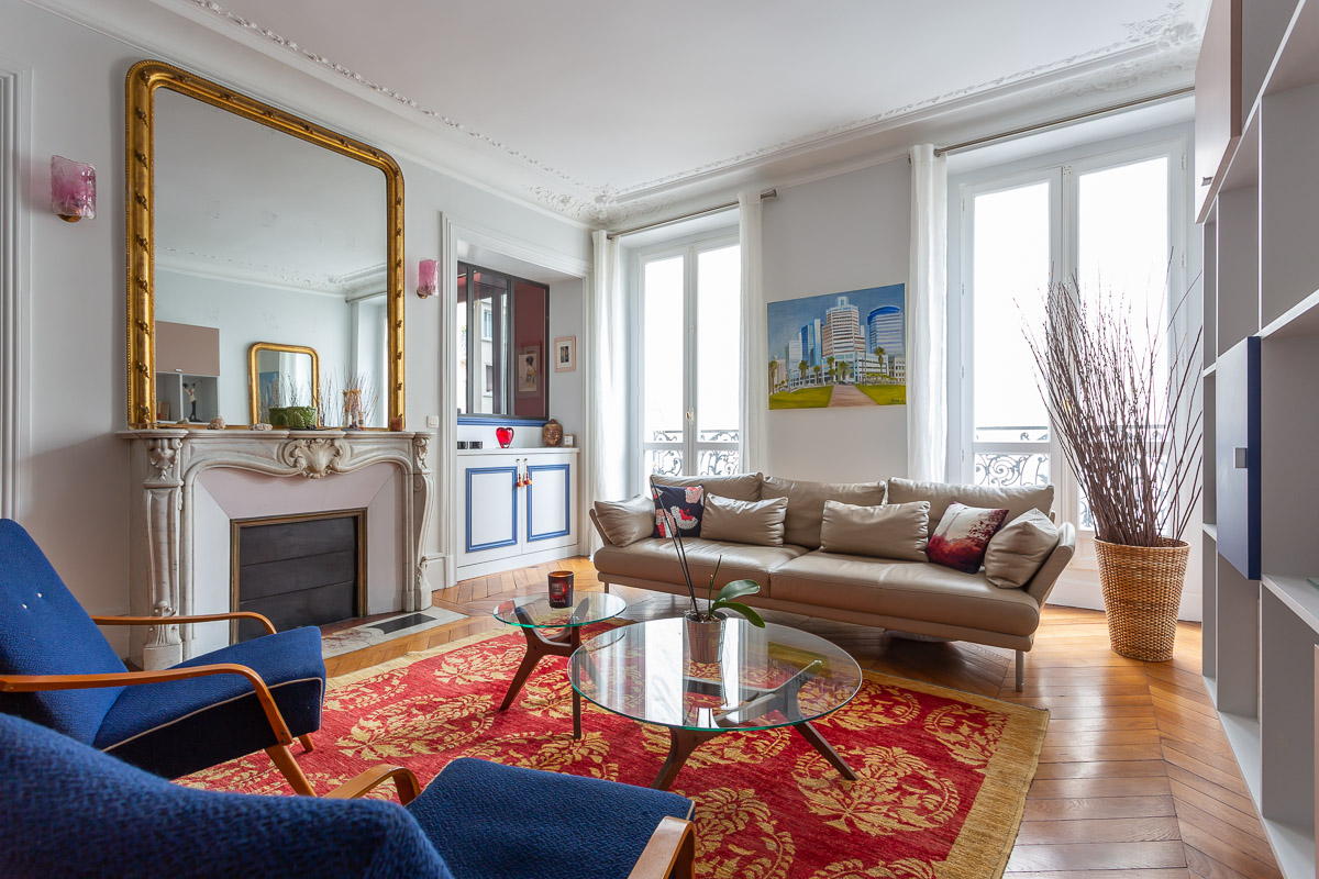 découvrez nos conseils et services pour la rénovation d'appartements parisiens : modernisation, optimisation de l'espace, choix des matériaux et accompagnement personnalisé pour transformer votre logement au cœur de paris.
