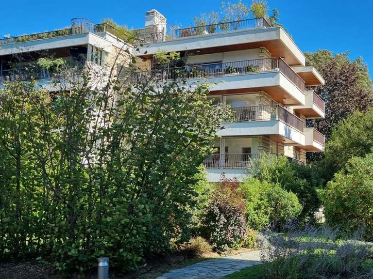 confiez la rénovation de votre appartement à vaucresson à des experts. travaux de qualité, conseils personnalisés et respect des délais pour transformer votre intérieur selon vos envies.