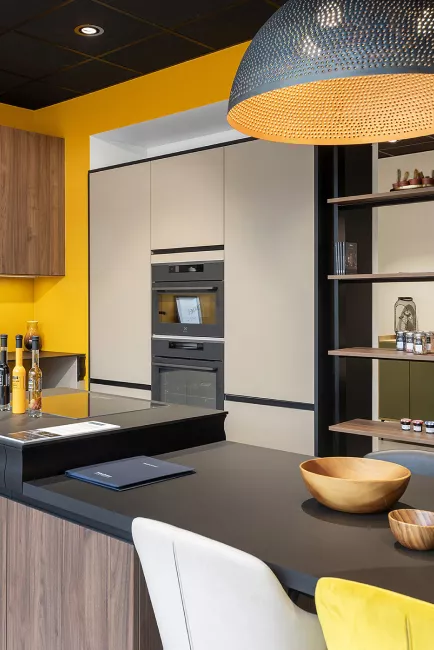 découvrez nos conseils et astuces pour la rénovation de cuisine à châtenay-malabry. informez-vous sur les tarifs, comparez les prix et optimisez votre projet pour une cuisine moderne et fonctionnelle.