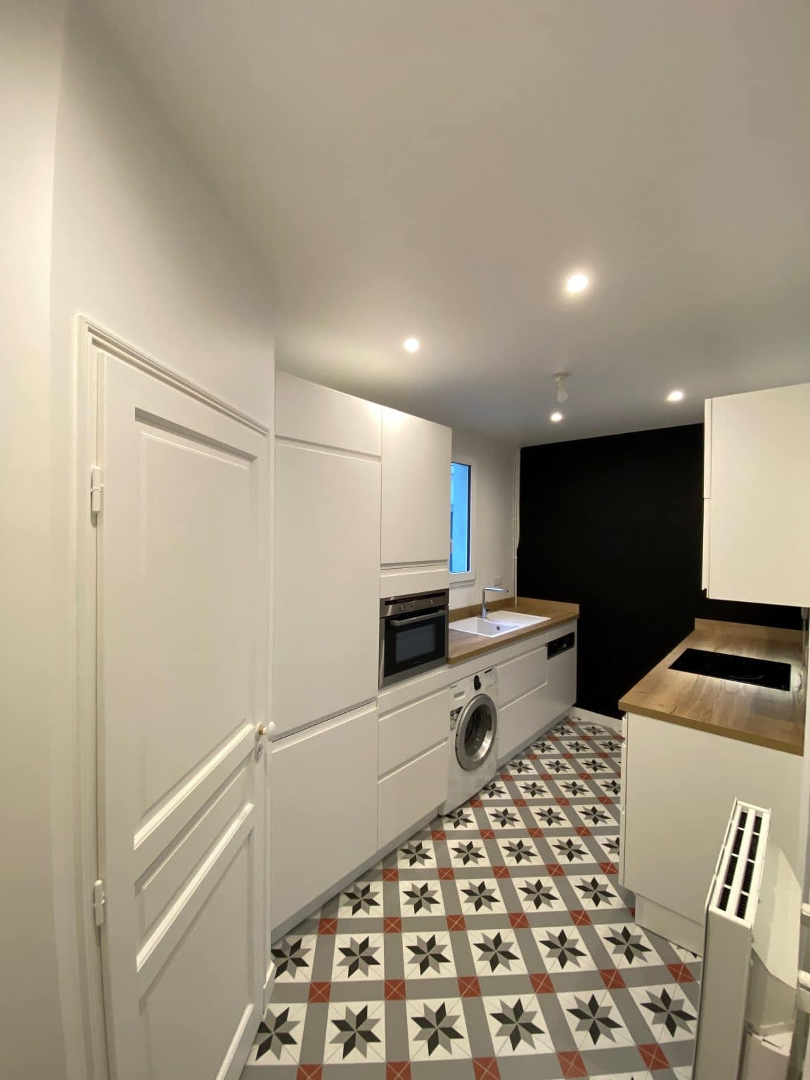 rénovez votre cuisine à paris avec des experts ! de la conception à la réalisation, bénéficiez de solutions sur-mesure pour moderniser et optimiser votre espace culinaire. devis gratuit.