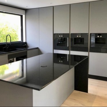 transformez votre espace culinaire avec notre service de rénovation de cuisine à suresnes : conception sur mesure, matériaux de qualité et accompagnement personnalisé pour une cuisine moderne et fonctionnelle.