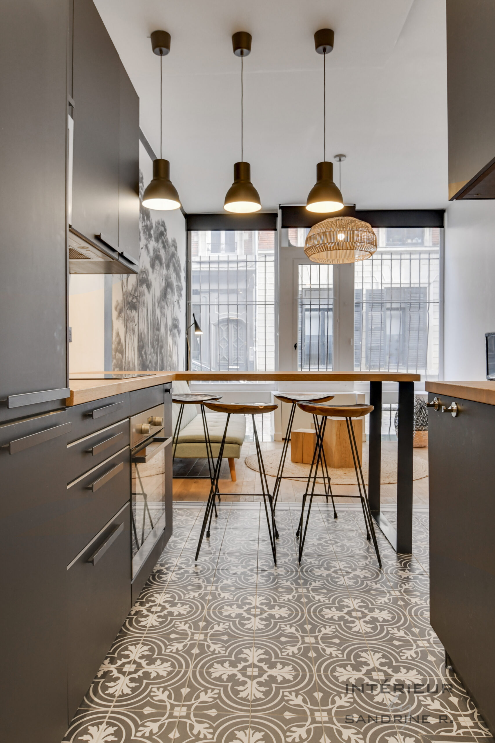 confiez la rénovation de votre cuisine à vanves à des professionnels expérimentés. modernisez votre espace avec des solutions sur-mesure, des matériaux de qualité et un accompagnement personnalisé pour un résultat à la hauteur de vos attentes.