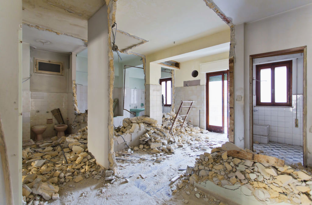 découvrez nos conseils et solutions pour la rénovation électrique de votre maison : mise aux normes, sécurité, installation de nouveaux équipements et optimisation de votre confort au quotidien.