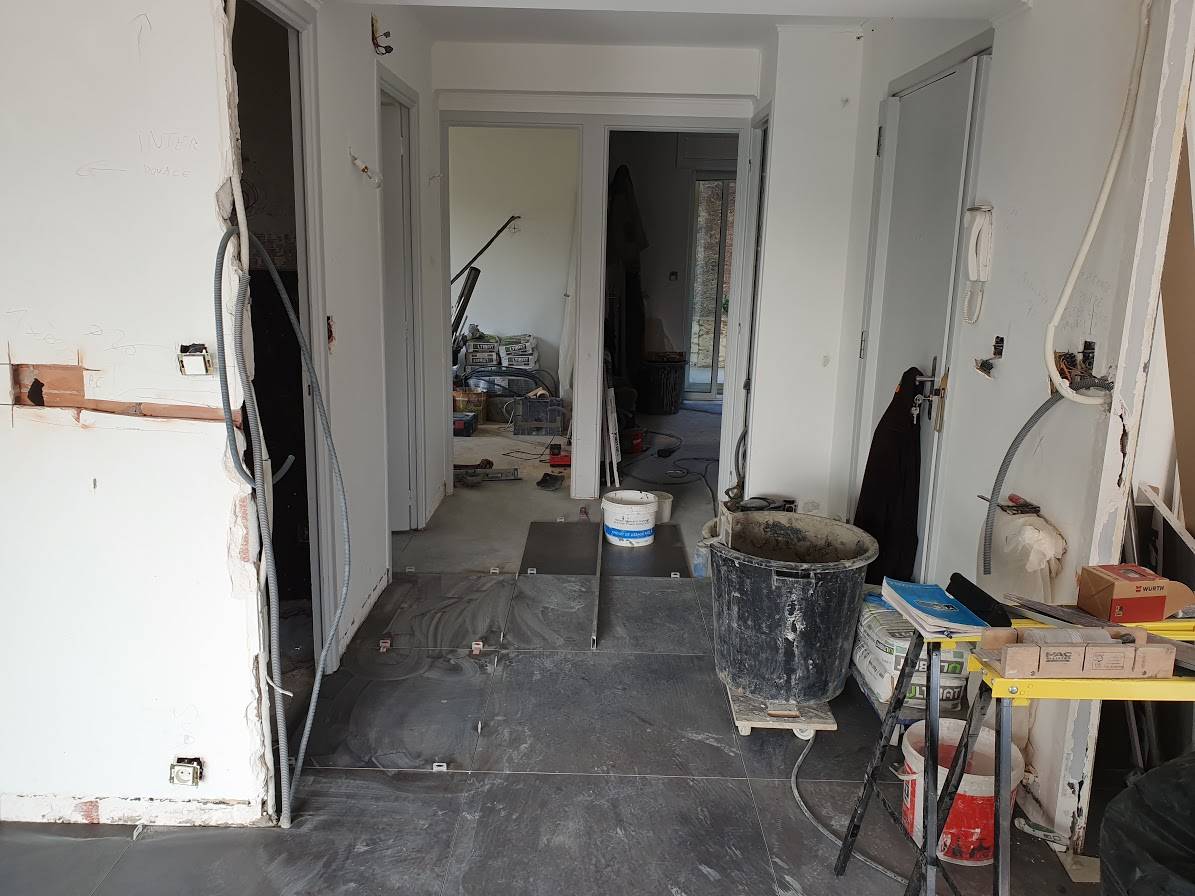 confiez la rénovation électrique de votre appartement à des experts pour garantir sécurité, conformité aux normes et confort au quotidien. devis gratuit et intervention rapide.