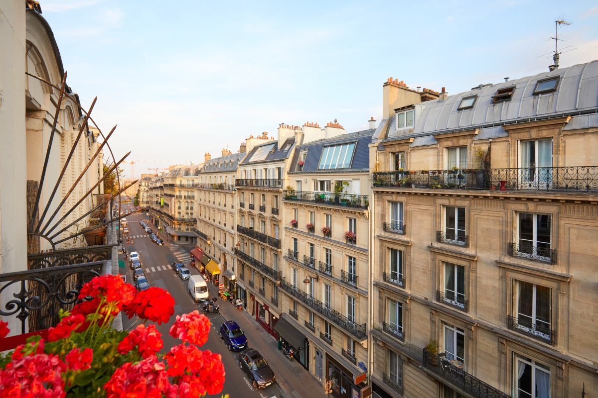 optimisez votre confort et réduisez vos factures grâce à la rénovation énergétique à paris. découvrez nos solutions sur-mesure pour isoler, chauffer et moderniser votre habitat.