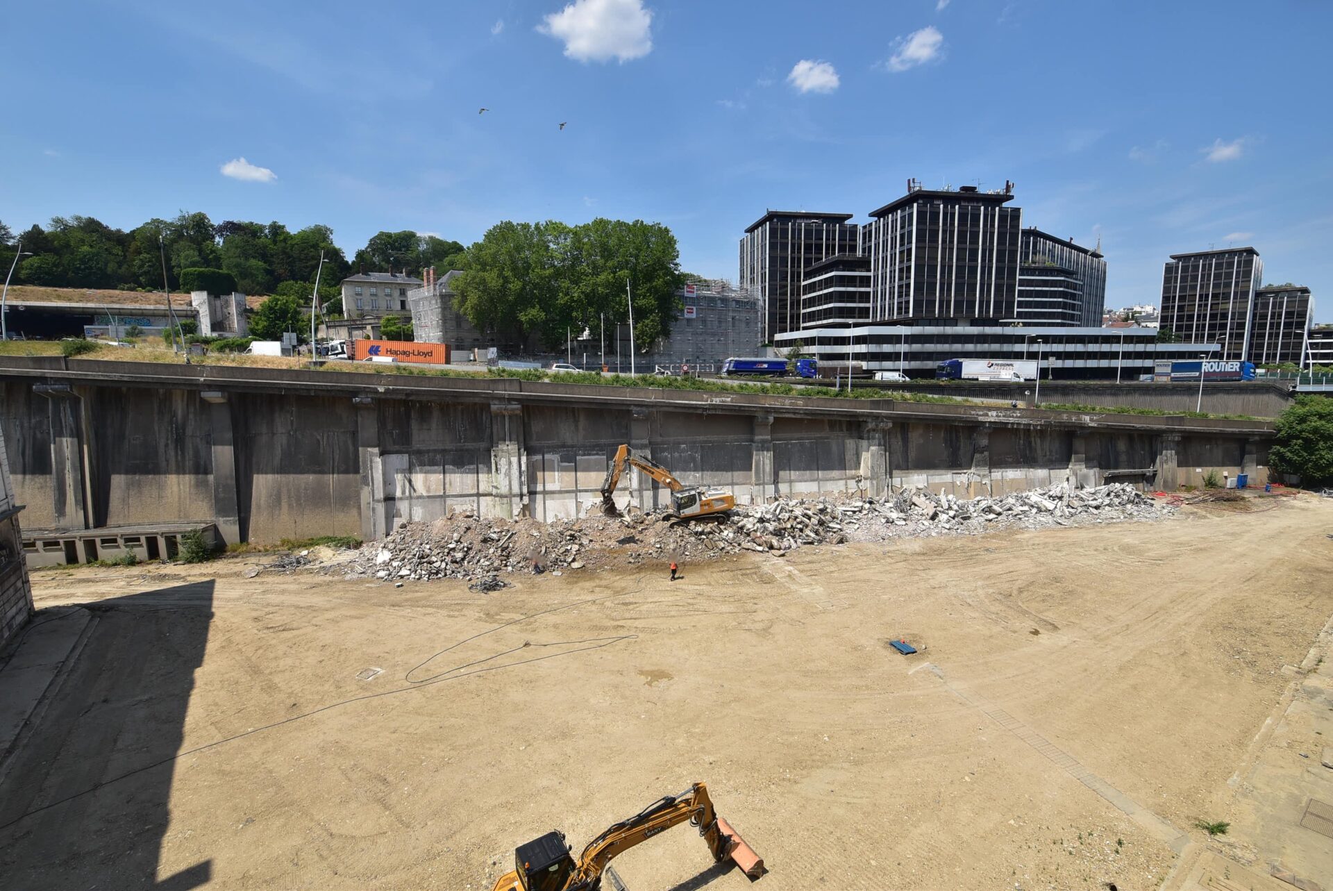 confiez votre projet de rénovation dans les hauts-de-seine à des experts. rénovation intérieure et extérieure, conseils personnalisés et devis gratuit. réalisez vos travaux en toute sérénité !