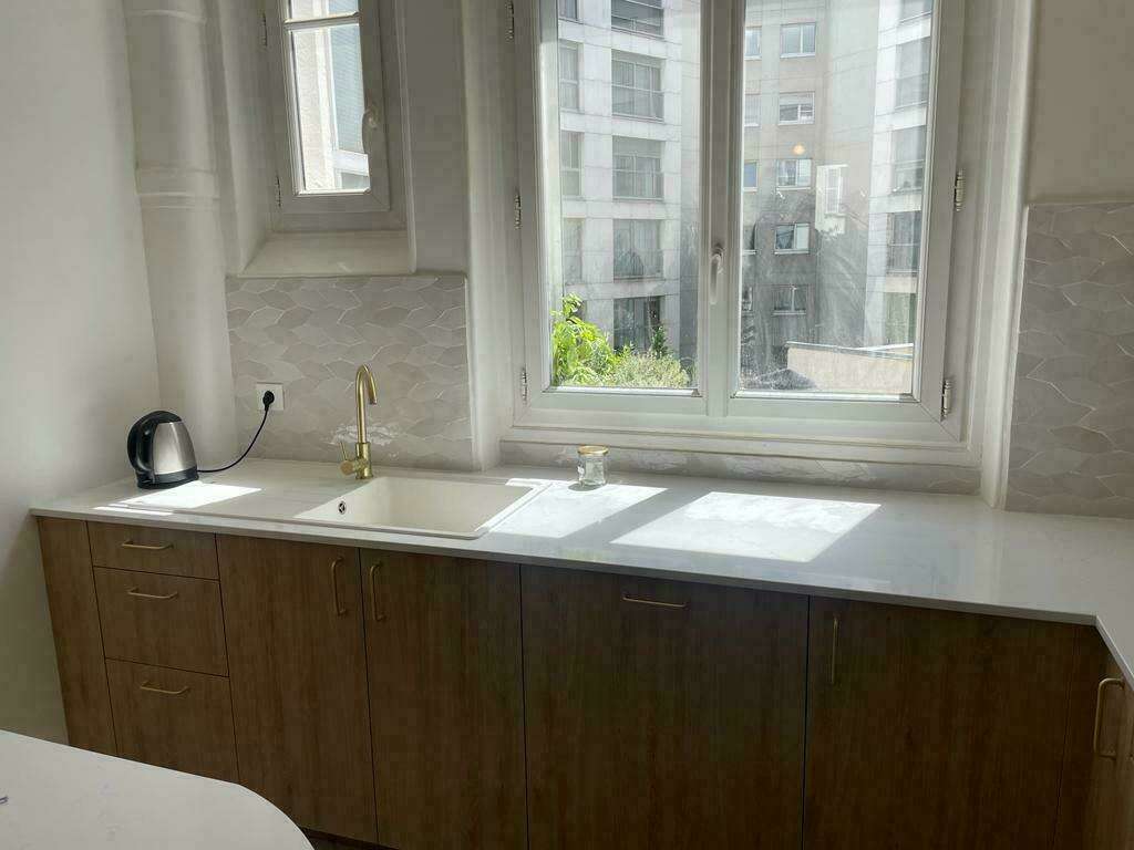 confiez votre projet de rénovation à levallois-perret à des experts qualifiés. découvrez des services sur-mesure pour rénover votre appartement ou maison avec professionnalisme et créativité.