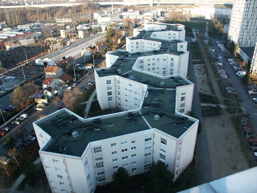 confiez la rénovation de votre logement à nanterre à des experts ! bénéficiez de conseils personnalisés et de travaux de qualité pour moderniser ou valoriser votre bien. demandez votre devis gratuit.