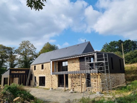 vous souhaitez rénover une maison en ruine ? découvrez nos conseils, astuces et étapes clés pour transformer une bâtisse délabrée en un véritable chez-vous, sécurisé et moderne.
