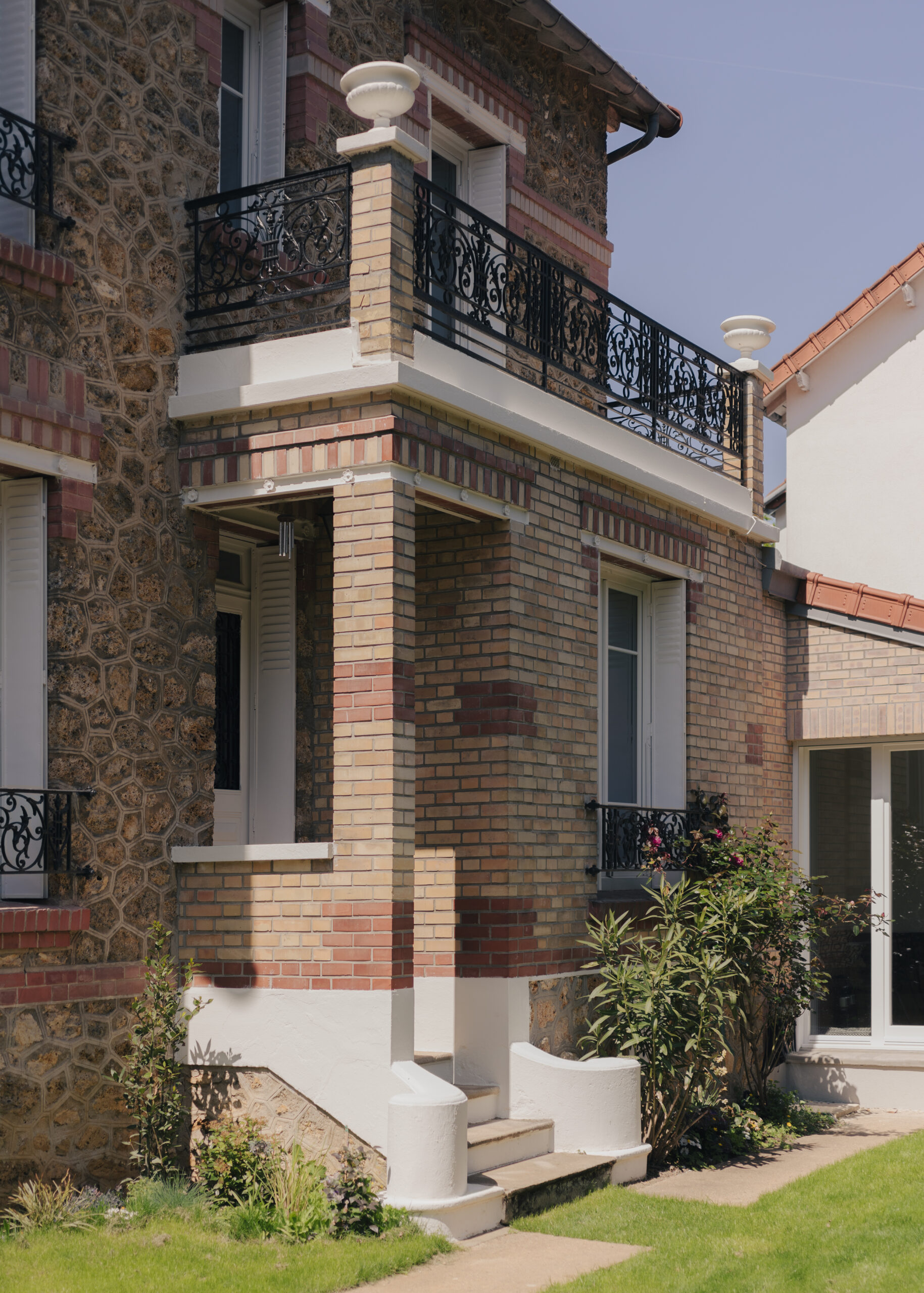 confiez la rénovation de votre maison à garches à des experts qualifiés. améliorez confort, esthétique et valeur de votre bien grâce à des solutions personnalisées et un accompagnement professionnel.