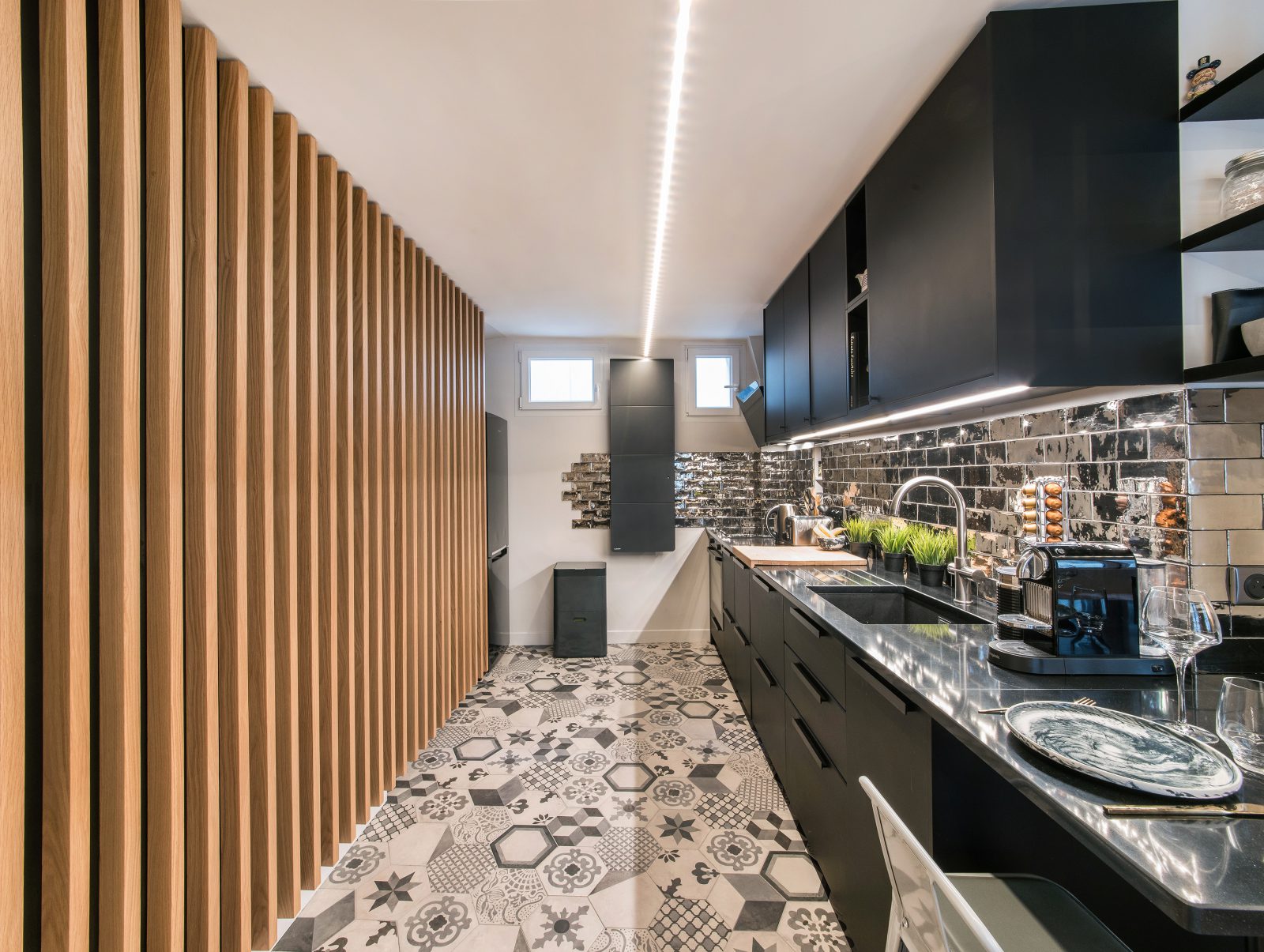 confiez la rénovation de votre maison à paris 75001 à des experts qualifiés. services sur-mesure, conseils personnalisés et travaux de qualité pour transformer votre intérieur selon vos envies.