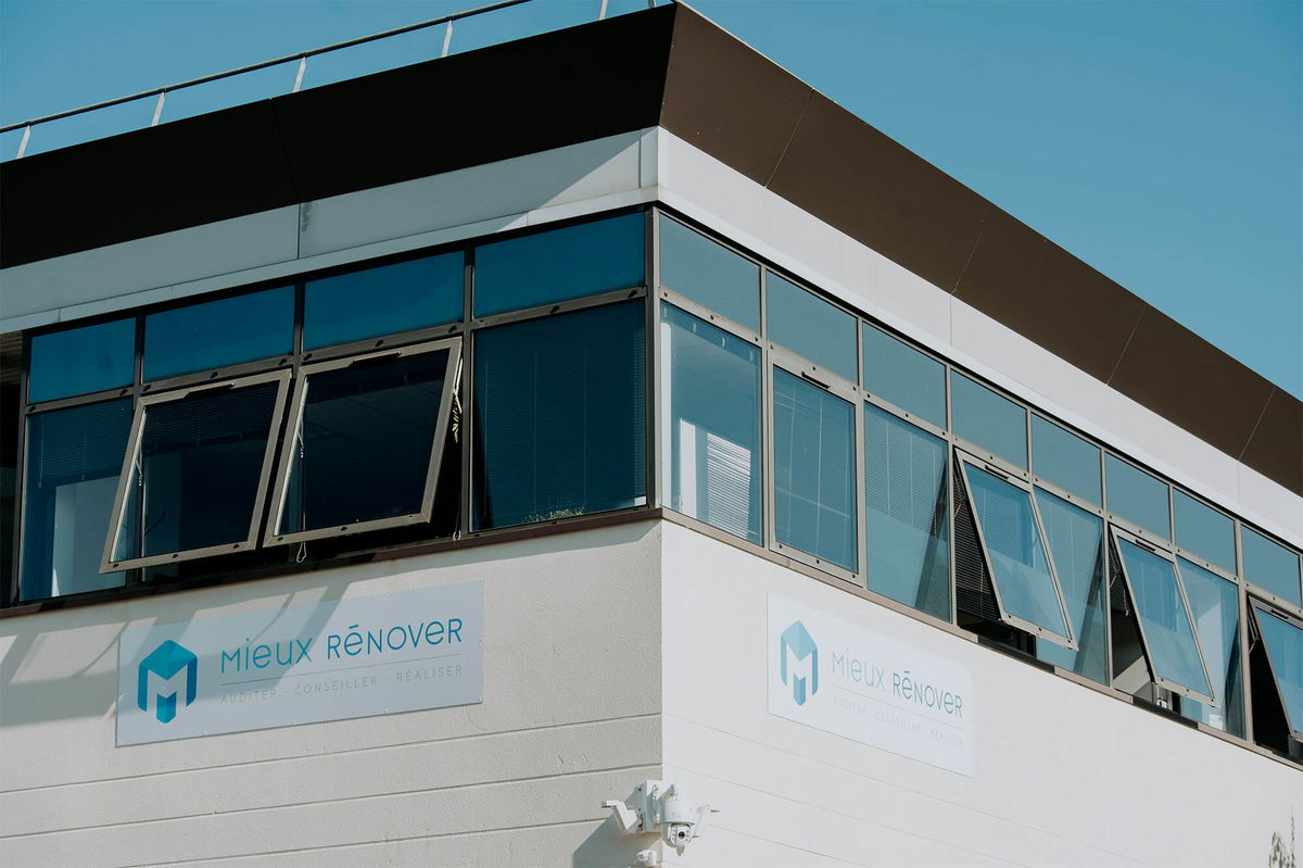 découvrez nos services de rénovation à paris : conseils personnalisés, travaux de qualité, accompagnement complet pour transformer votre intérieur ou rénover votre bien immobilier. demandez votre devis gratuit dès maintenant !