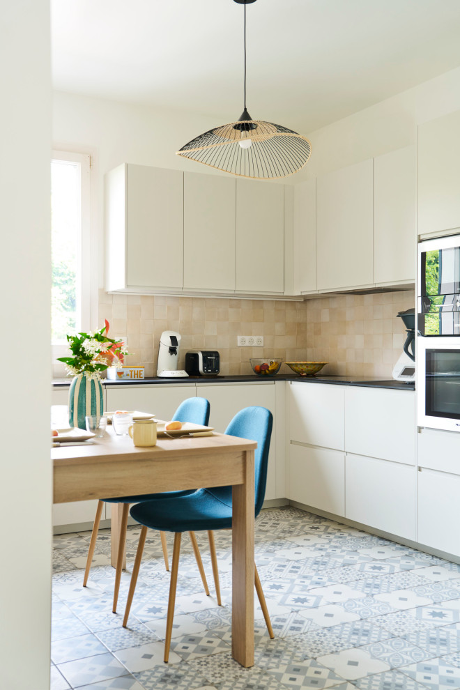 découvrez nos services de rénovation à rueil : travaux de qualité, devis gratuits, accompagnement personnalisé pour rénover votre maison ou appartement en toute sérénité.