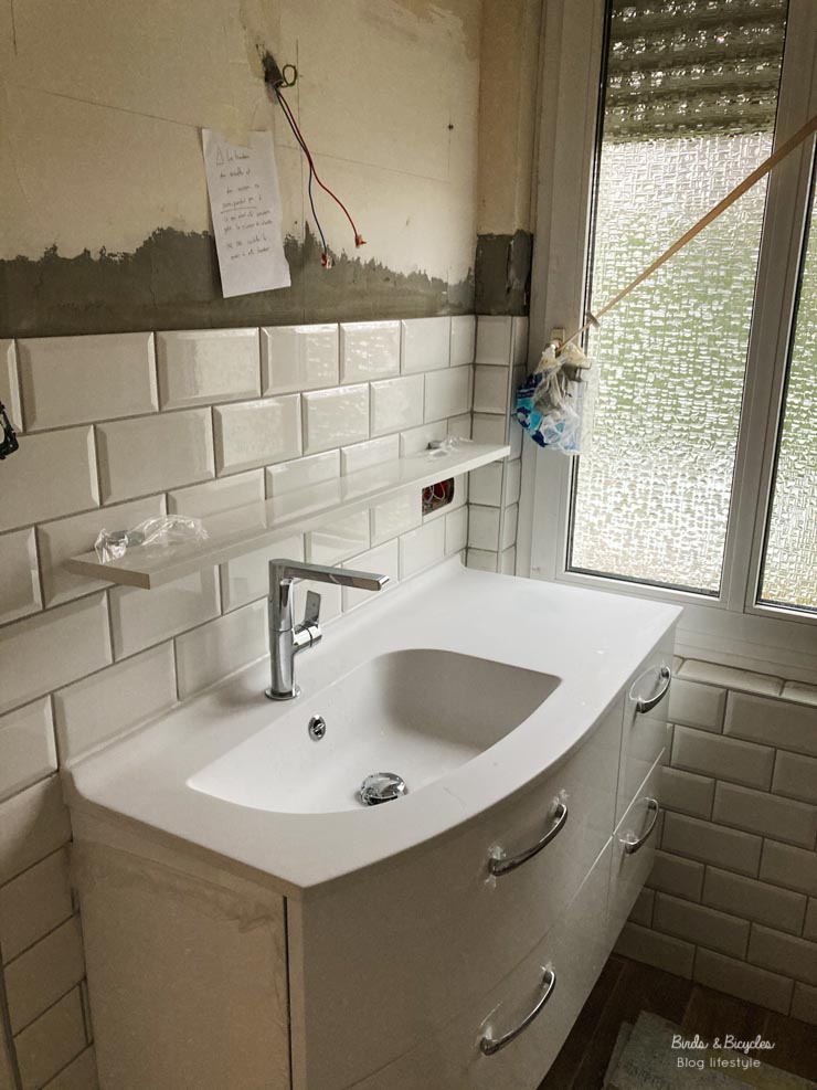confiez la rénovation de votre salle de bain à des experts ! conseils, astuces et idées pour transformer votre espace en une pièce moderne, fonctionnelle et tendance.