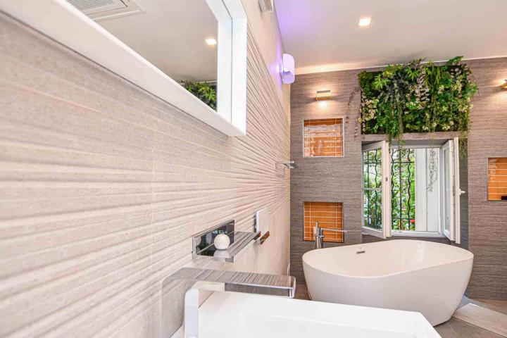 confiez la rénovation de votre salle de bain à levallois-perret à des experts. solutions sur-mesure, conseils personnalisés, respect de vos envies et de votre budget. demandez un devis gratuit !