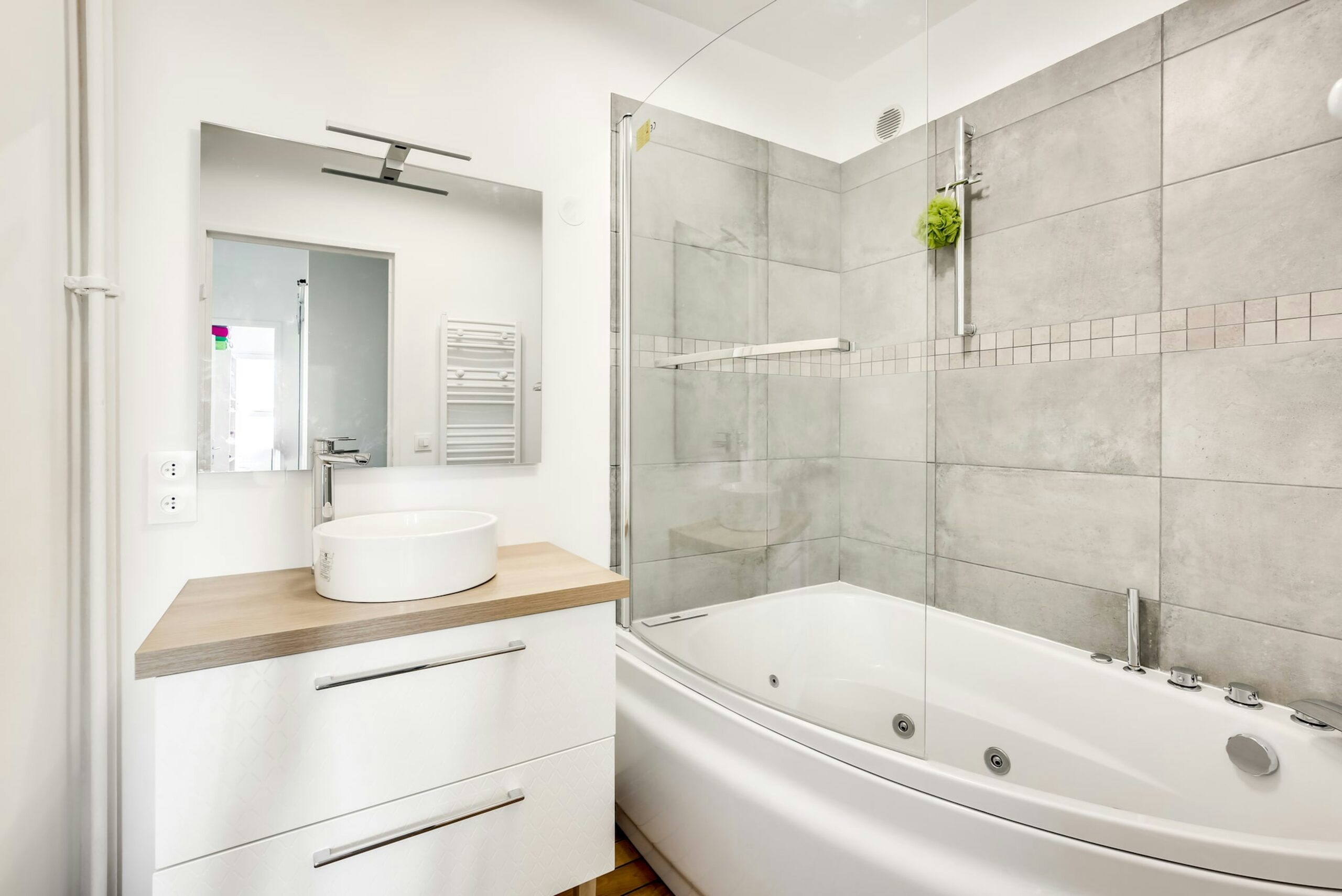 transformez votre salle de bain avec une rénovation optimale : conseils, idées et astuces pour moderniser votre espace, allier esthétisme et fonctionnalité, et profiter d’un résultat durable.